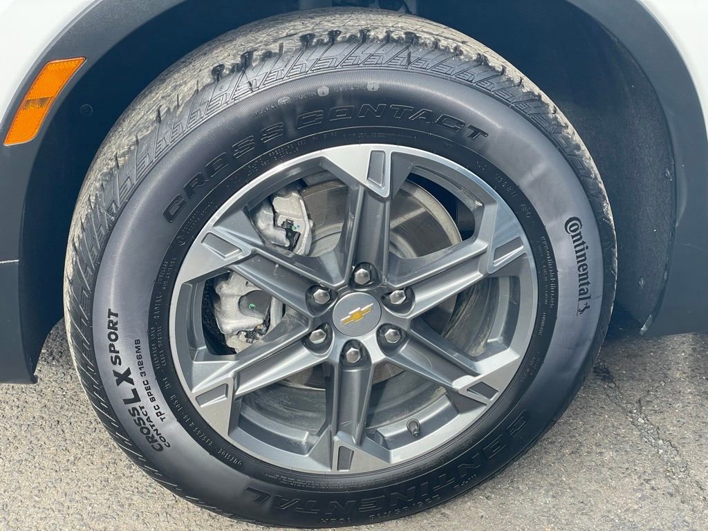 Used 2025 Chevrolet Blazer LT image 25