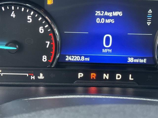 Used 2023 Ford Explorer XLT w/ Equipment Group 202A AWD/4WD image 13