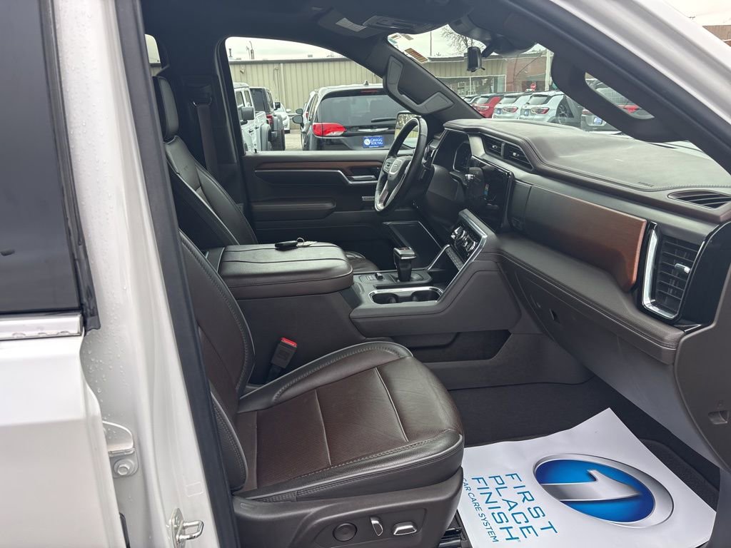 Used 2023 GMC Sierra 1500 Denali w/ Technology Package image 40