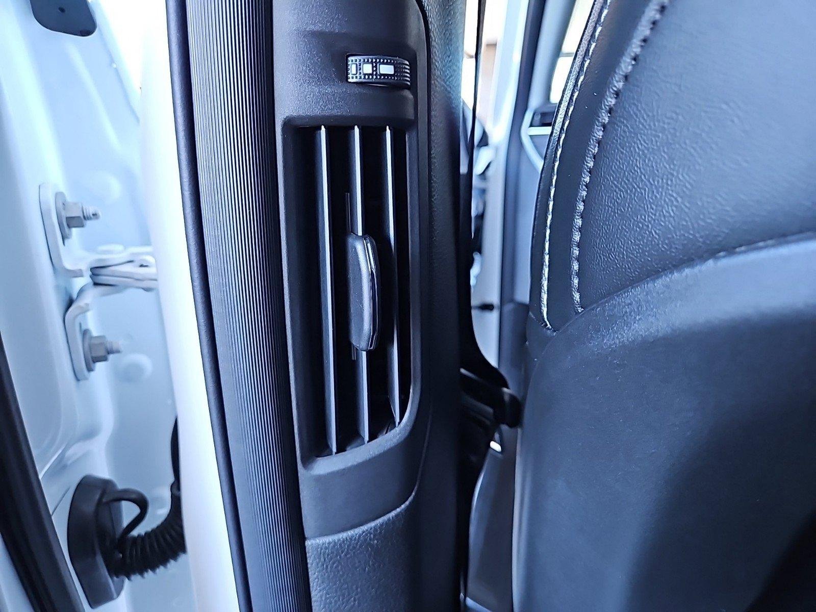 New 2024 Jeep Grand Cherokee L Limited image 35