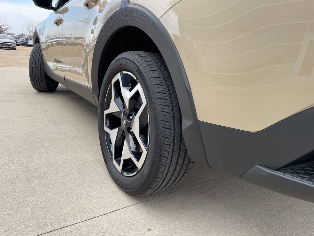 Used 2023 Hyundai Santa Cruz Limited image 20