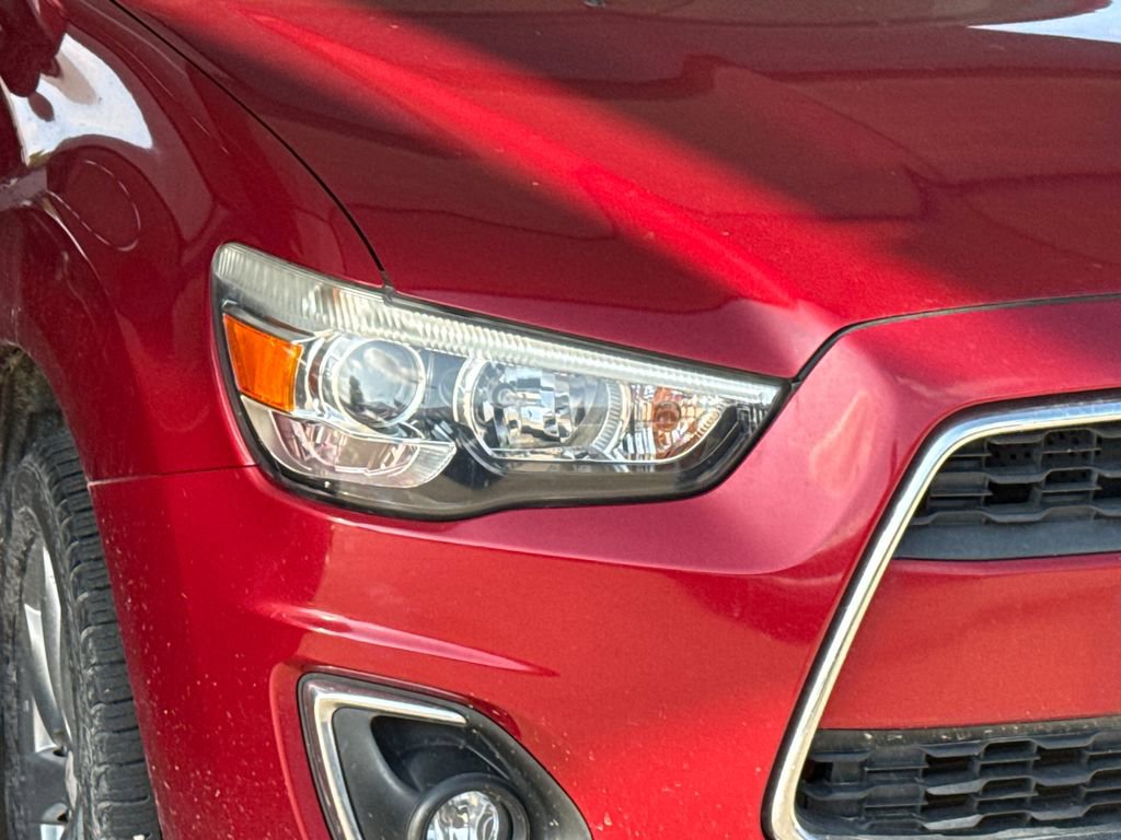 Used 2013 Mitsubishi Outlander Sport SE FWD image 4