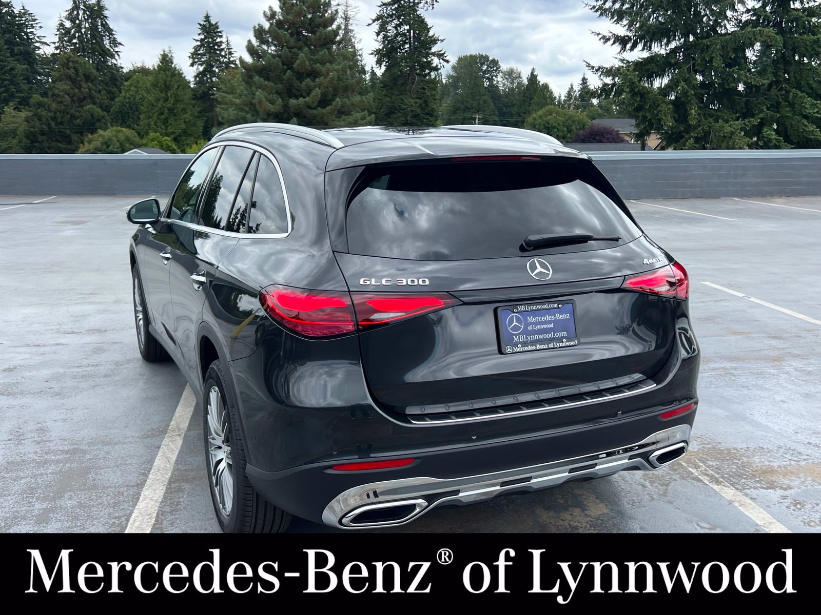 New 2026 Mercedes-Benz GLC 300 4MATIC image 7