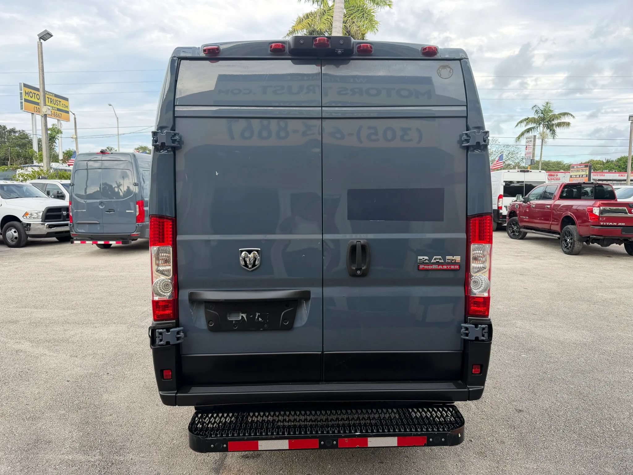 Used 2020 RAM ProMaster 3500 159 High Roof Extended FWD image 4