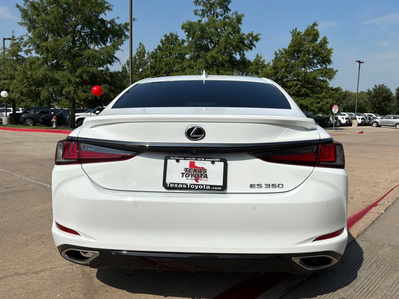 Used 2024 Lexus ES 350 F Sport FWD image 7