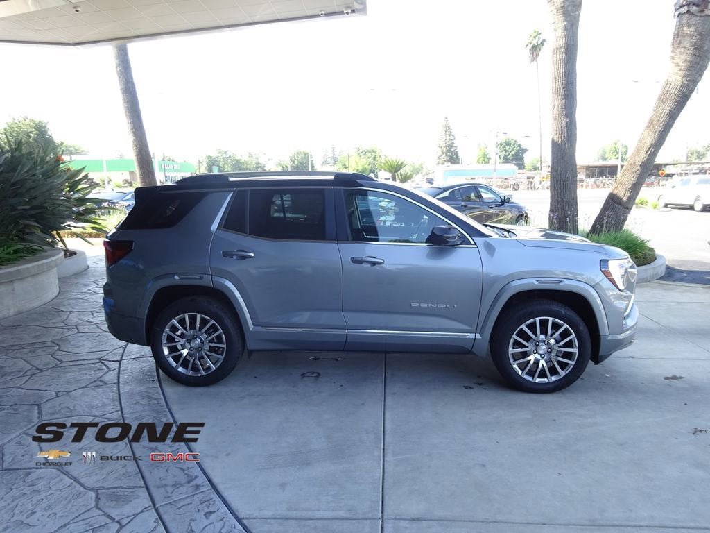 New 2026 GMC Terrain Denali AWD/4WD image 9