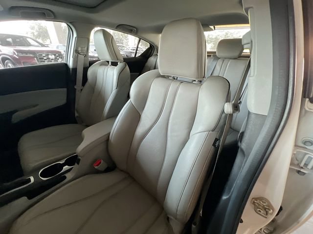Used 2020 Acura ILX FWD image 10