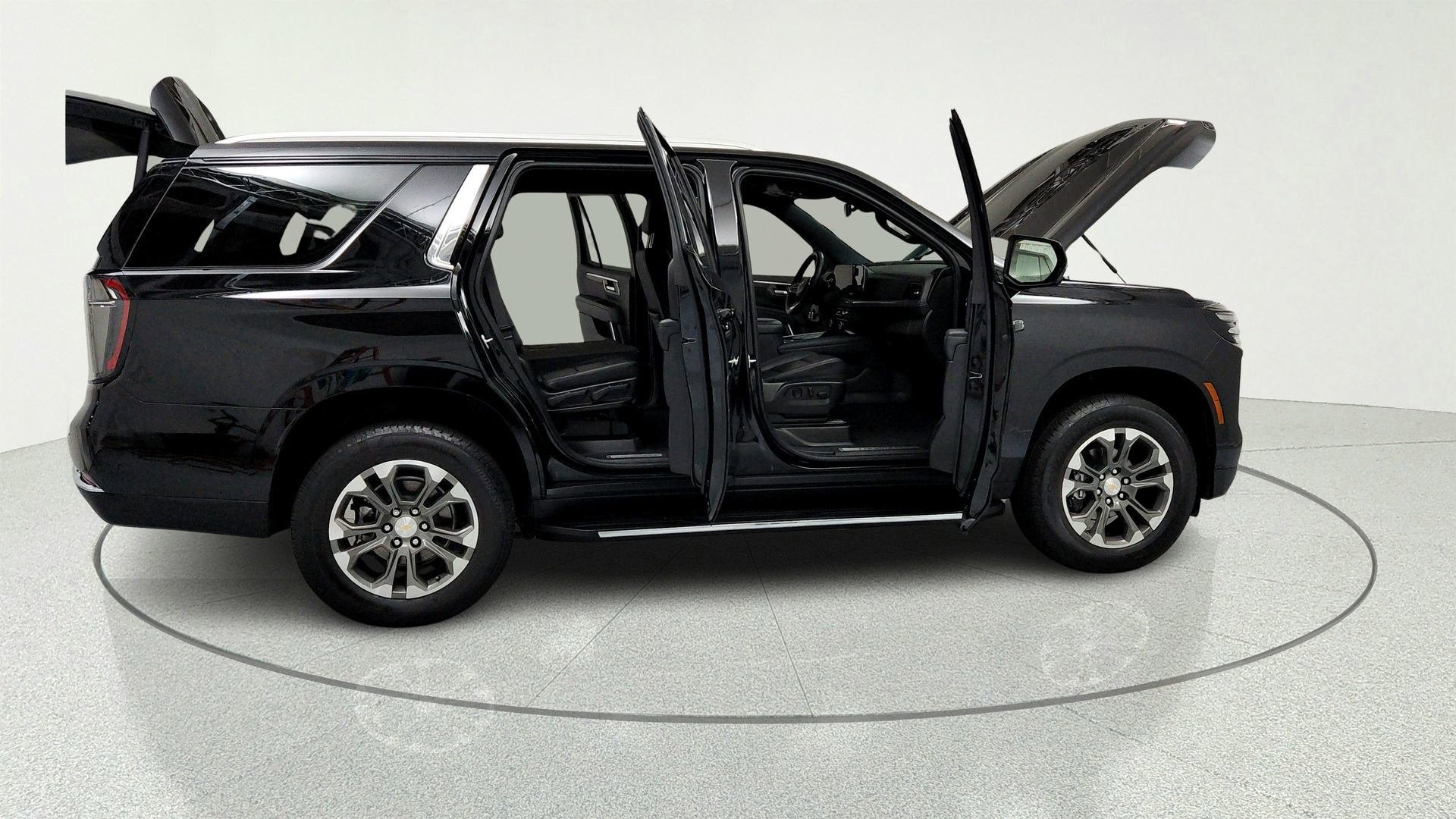 Certified 2025 Chevrolet Tahoe LT w/ Comfort Package AWD/4WD image 13