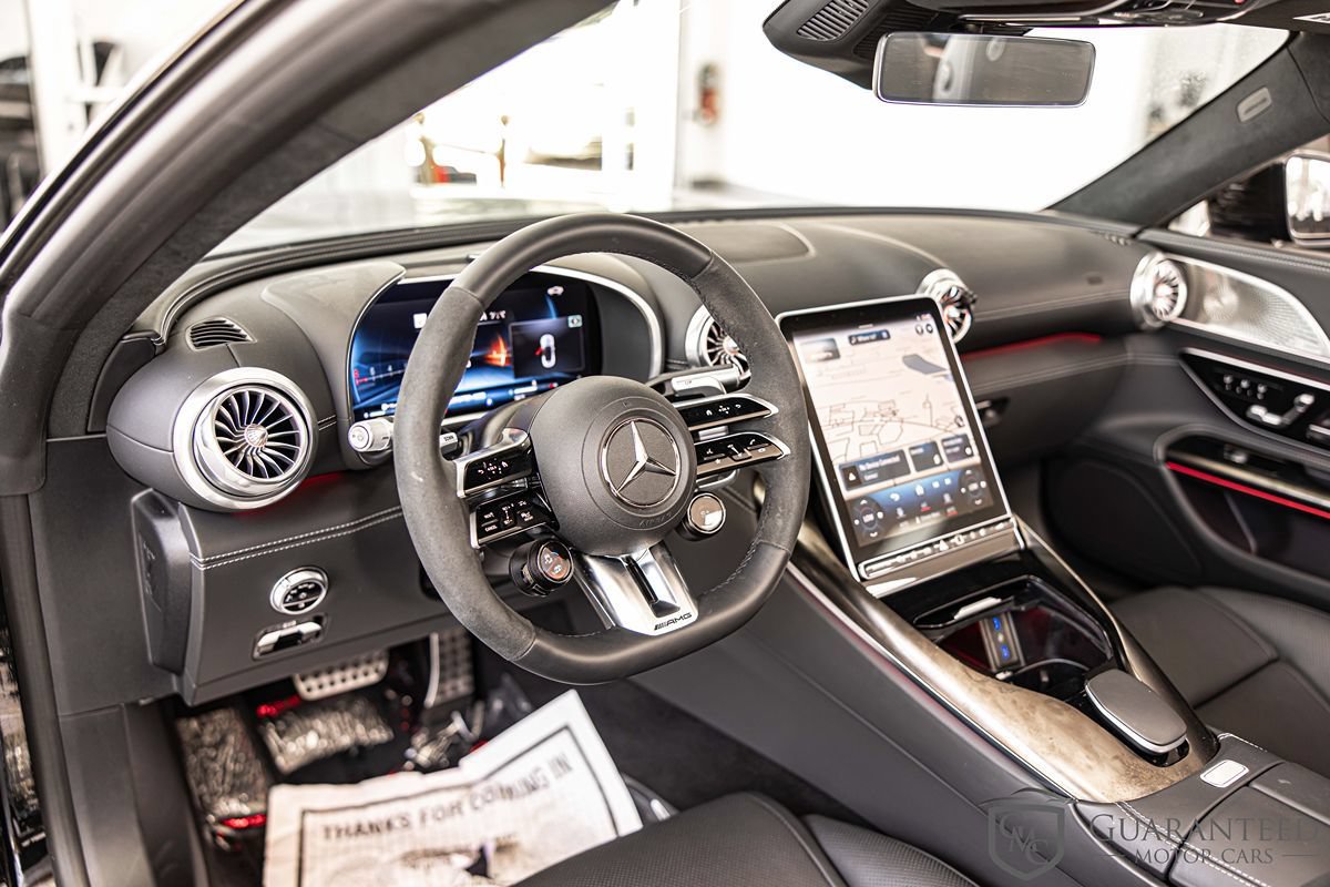 Used 2023 Mercedes-Benz SL 55 AMG 4MATIC image 19