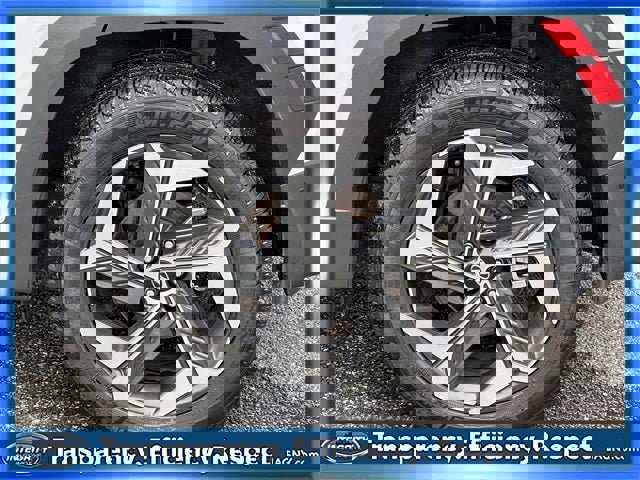 Used 2022 Hyundai Tucson Limited w/ Winter Package image 12