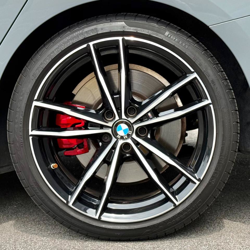 Used 2023 BMW 330i Sedan w/ M Sport Package RWD image 22