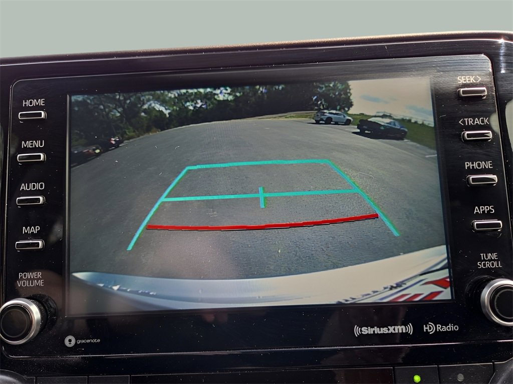 Used 2022 Toyota Highlander LE image 20