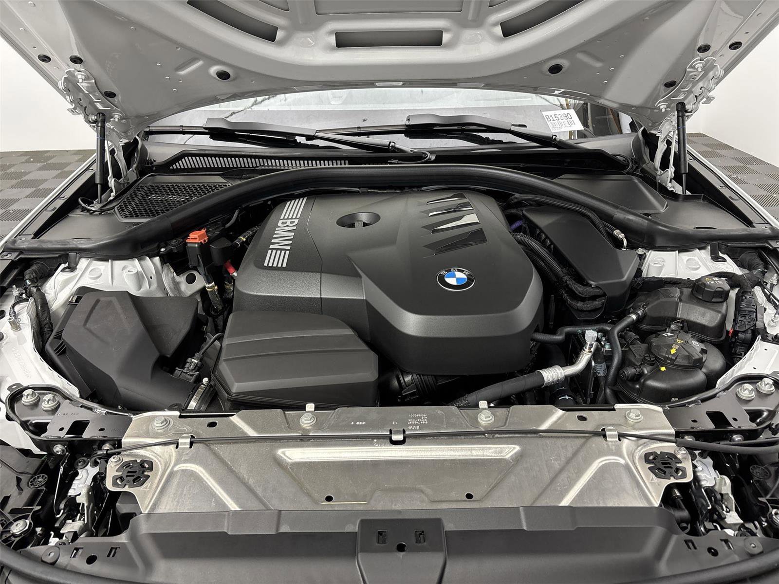 New 2026 BMW 330i xDrive Sedan w/ Premium Package AWD/4WD image 20