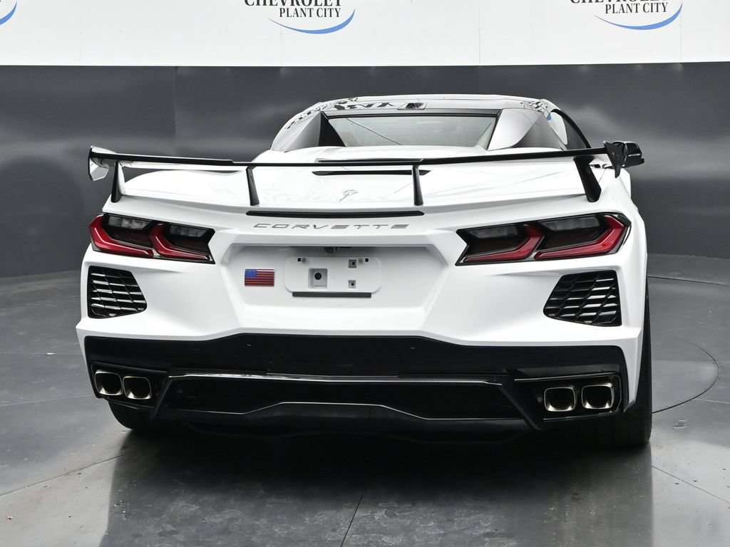 Used 2025 Chevrolet Corvette Stingray Premium Conv w/ Z51 Performance Package RWD image 6