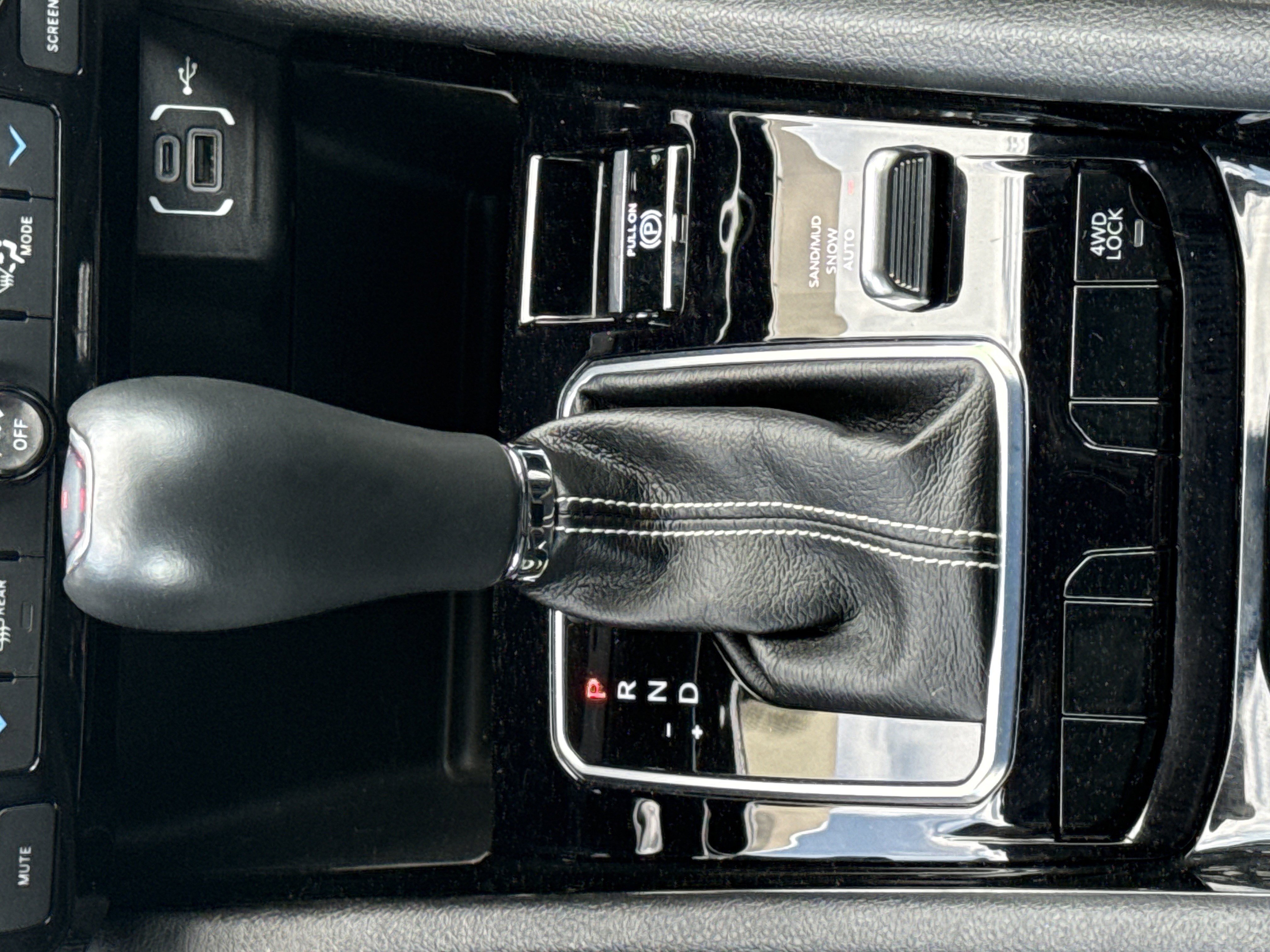 Used 2022 Jeep Compass High Altitude image 25