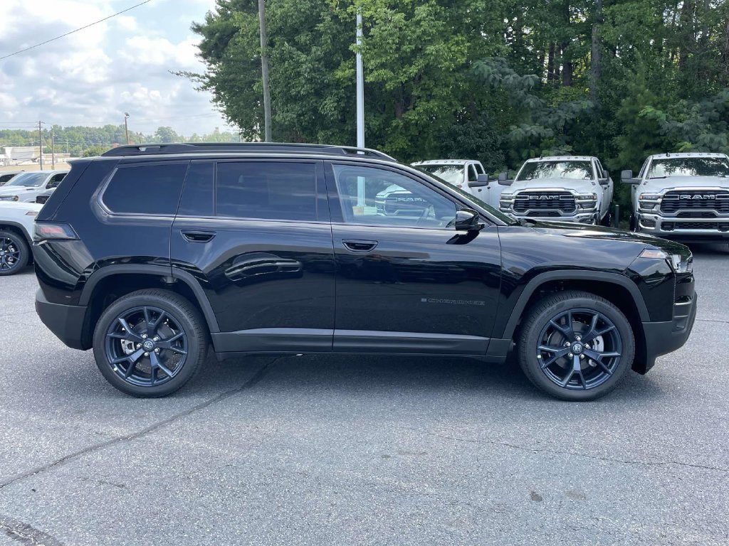 New 2026 Jeep Cherokee Limited AWD/4WD image 9