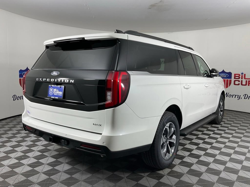 New 2027 Ford Expedition Max Active RWD image 3