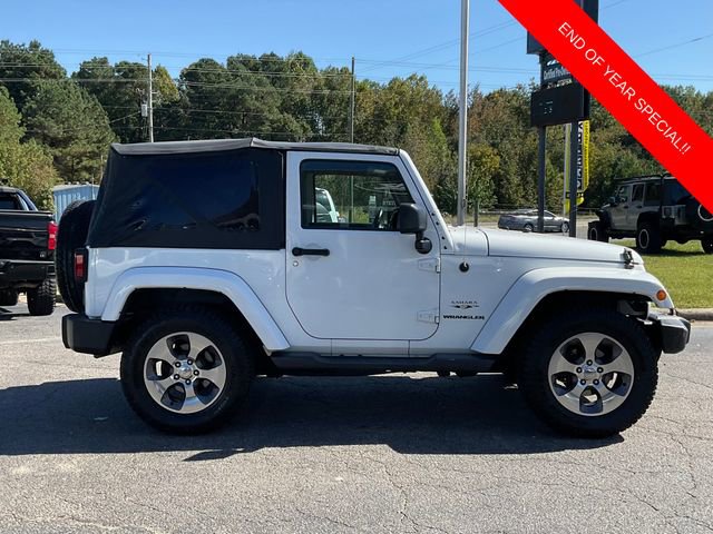 Used 2017 Jeep Wrangler Sahara w/ Connectivity Group image 7