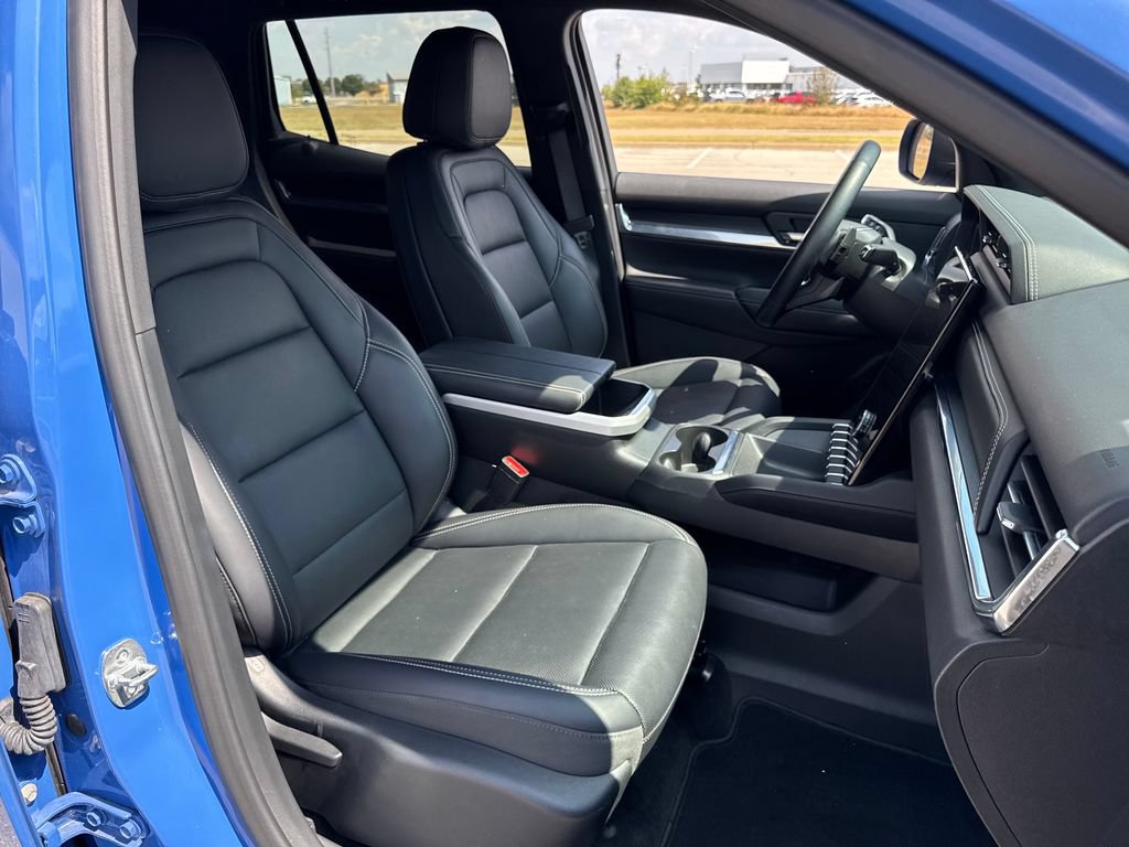 Used 2026 GMC Terrain Elevation w/ Elevation Premium Package AWD/4WD image 12