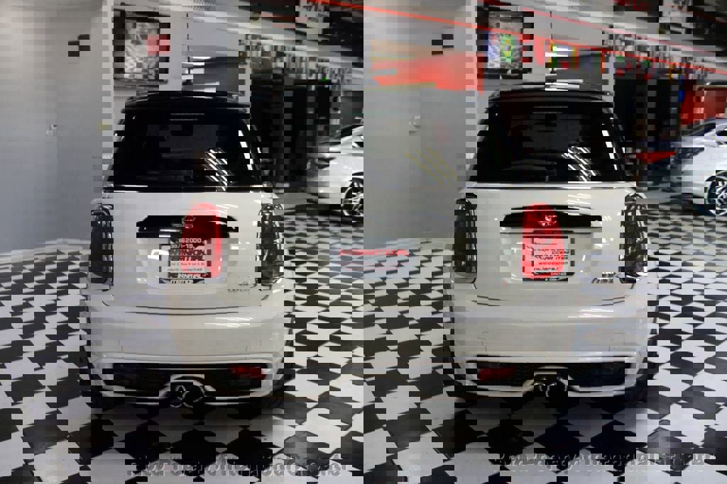 Used 2016 MINI Cooper S image 5