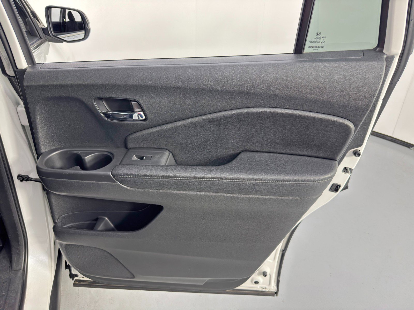 Used 2020 Honda Pilot LX image 40