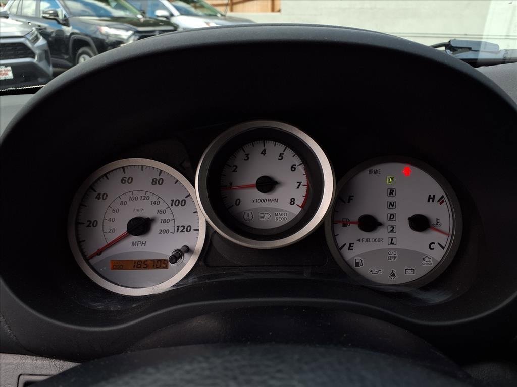 Used 2004 Toyota RAV4 2WD image 12
