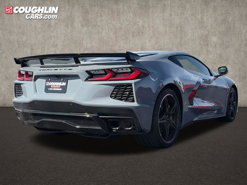 Used 2025 Chevrolet Corvette Stingray Preferred Cpe w/ Z51 Performance Package RWD image 6