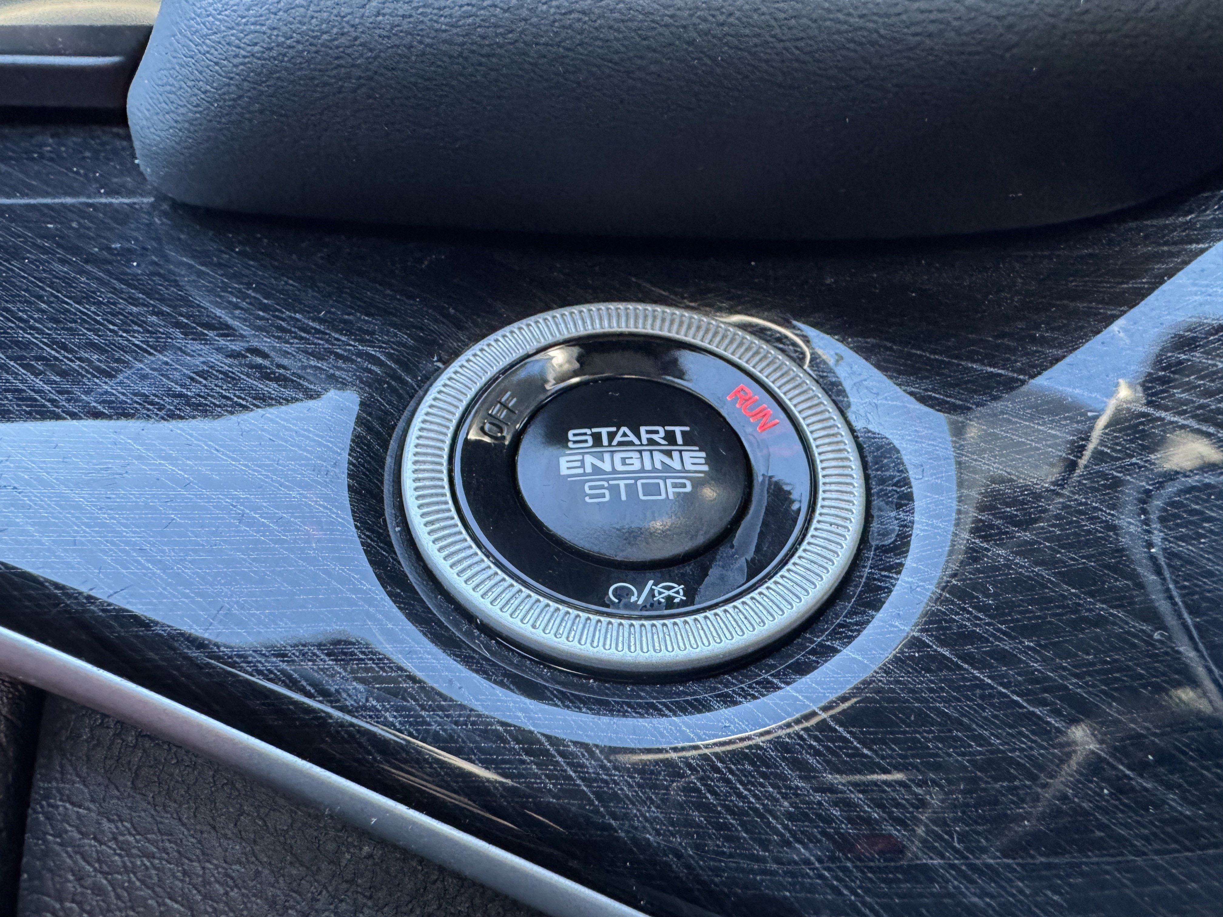 Used 2024 Jeep Grand Cherokee Trailhawk image 29