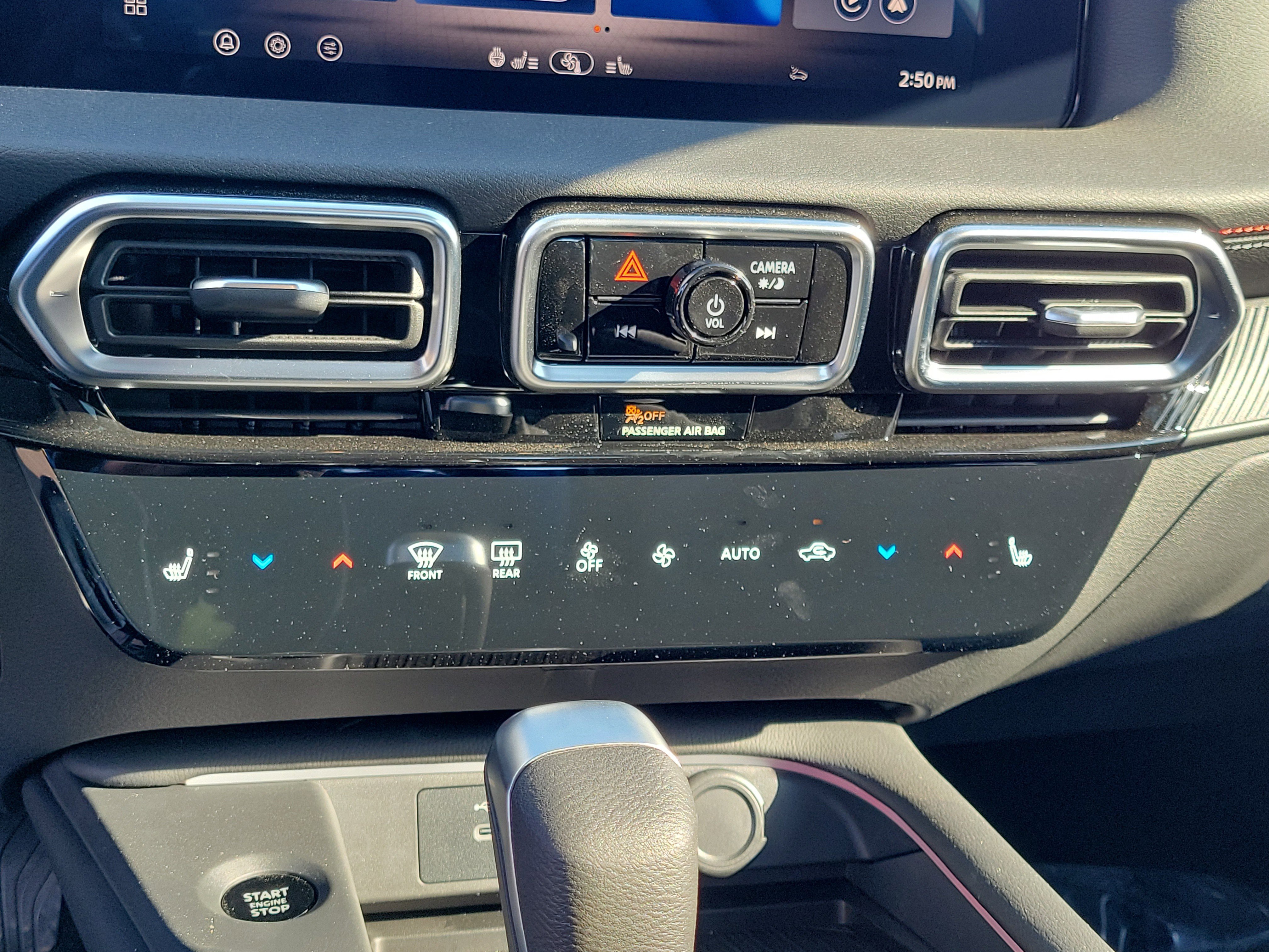 New 2026 Nissan Sentra SR w/ SR Premium Package FWD image 27