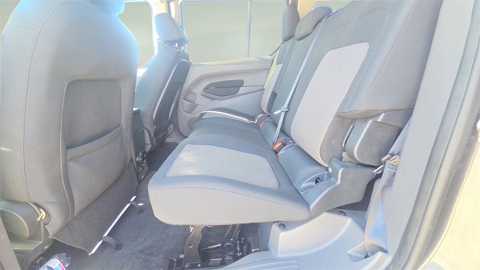 Used 2021 Ford Transit Connect XL image 24