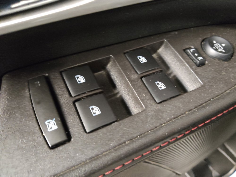 Used 2015 Chevrolet Equinox LT FWD image 27