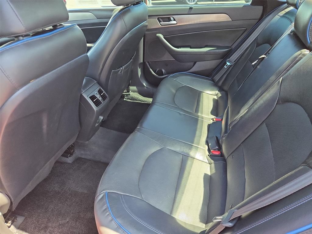 Used 2018 Hyundai Sonata Limited FWD image 18