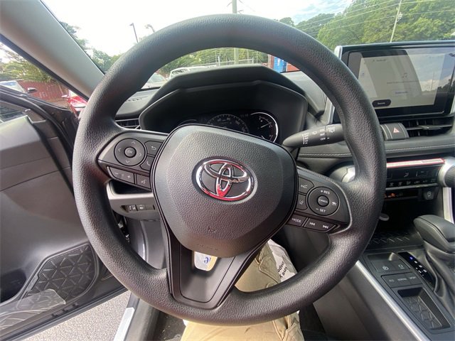 Used 2025 Toyota RAV4 LE image 15
