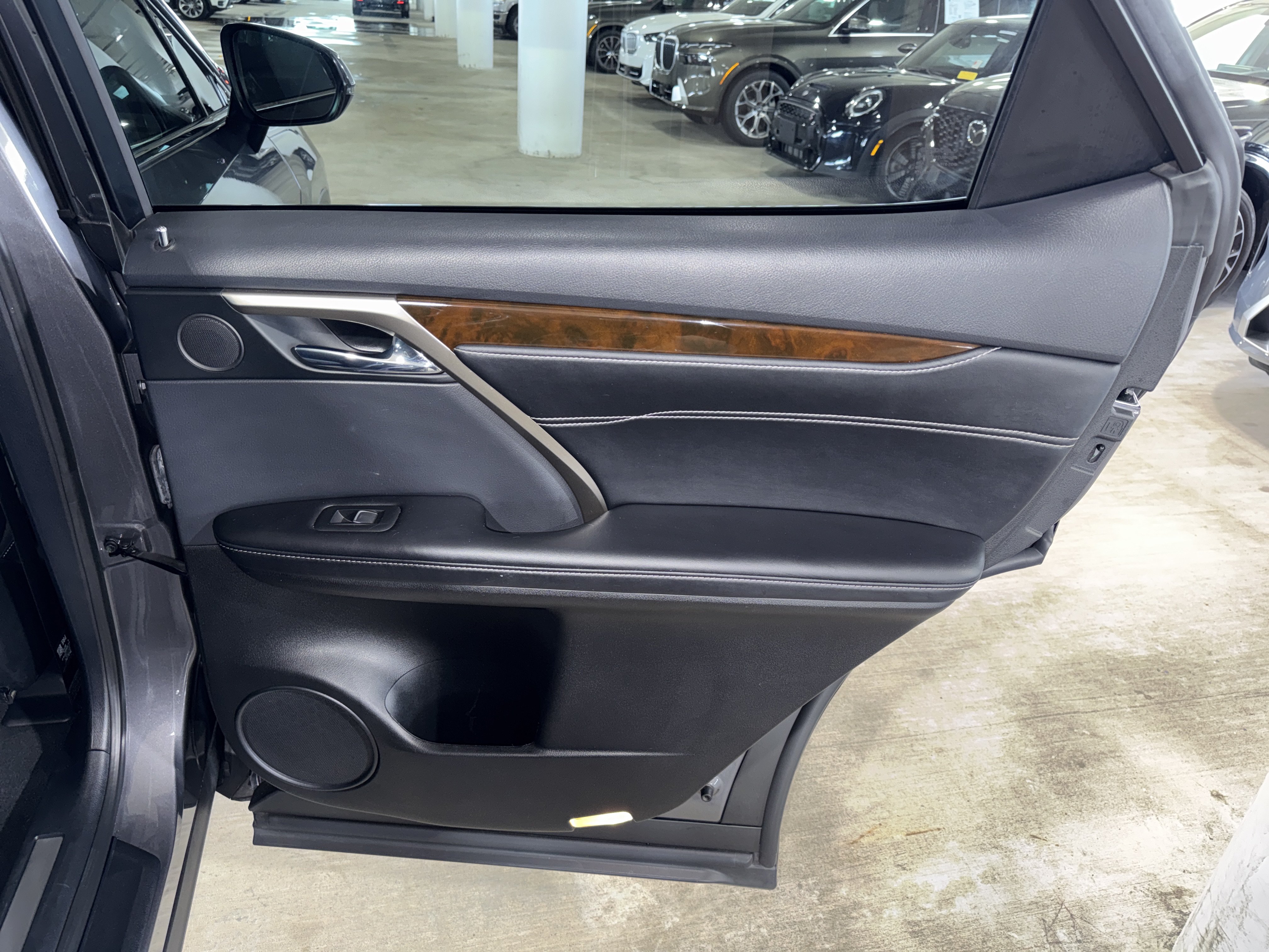 Used 2019 Lexus RX 350 FWD image 11