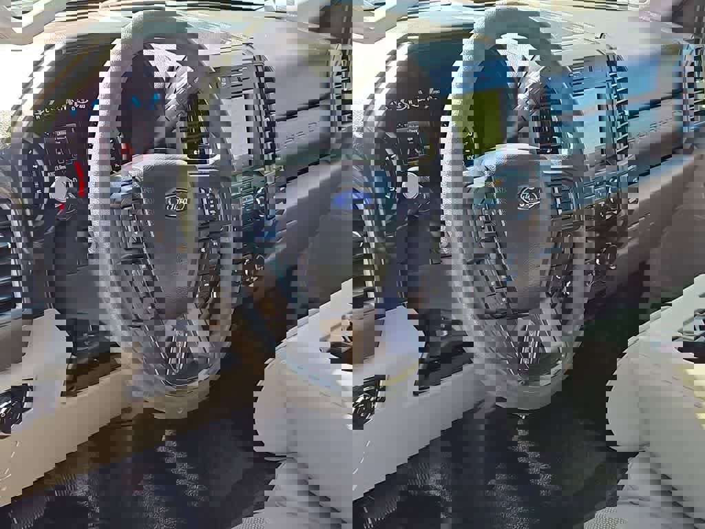 Used 2020 Ford F250 XL w/ STX Appearance Package image 10