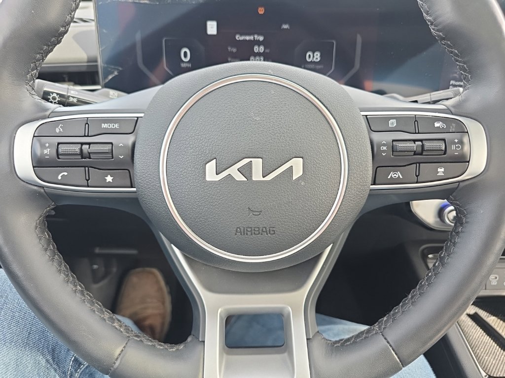 Used 2025 Kia K5 EX FWD image 13
