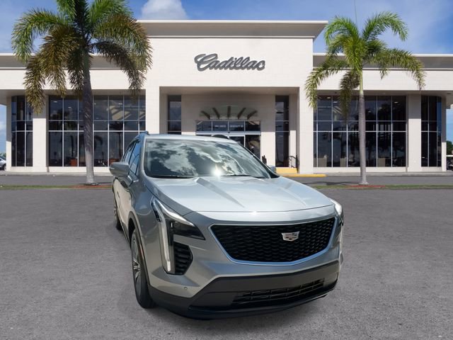 Certified 2023 Cadillac XT4 Sport w/ Driver Assist Package image 3