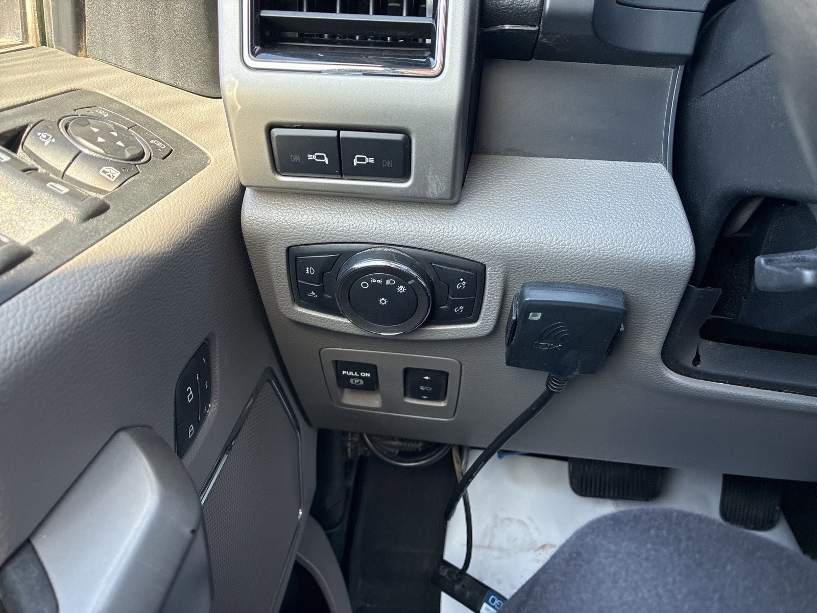 Used 2019 Ford F150 Lariat image 28