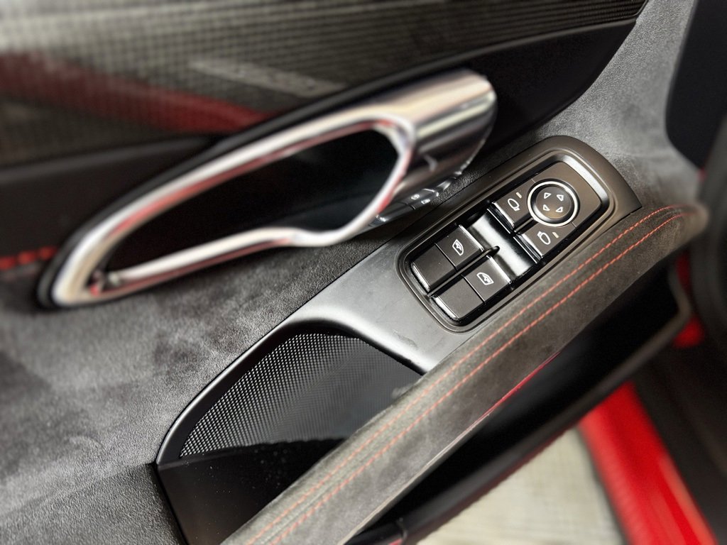 Used 2018 Porsche 911 GT3 image 17