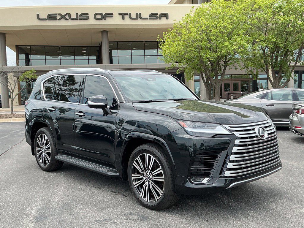 New 2026 Lexus LX 600 4WD w/ Accessory Package (2T)