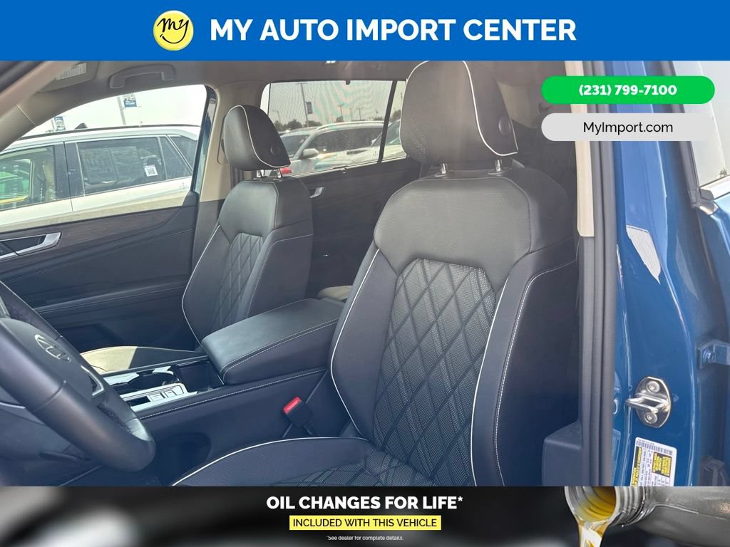 Used 2025 Volkswagen Atlas SEL Premium R-Line AWD/4WD image 7