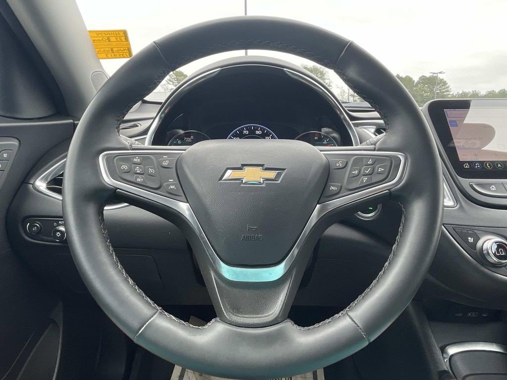 Used 2023 Chevrolet Malibu LT w/ Redline Edition image 25