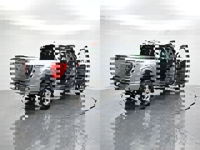 Used 2021 Ford F150 XLT image 52