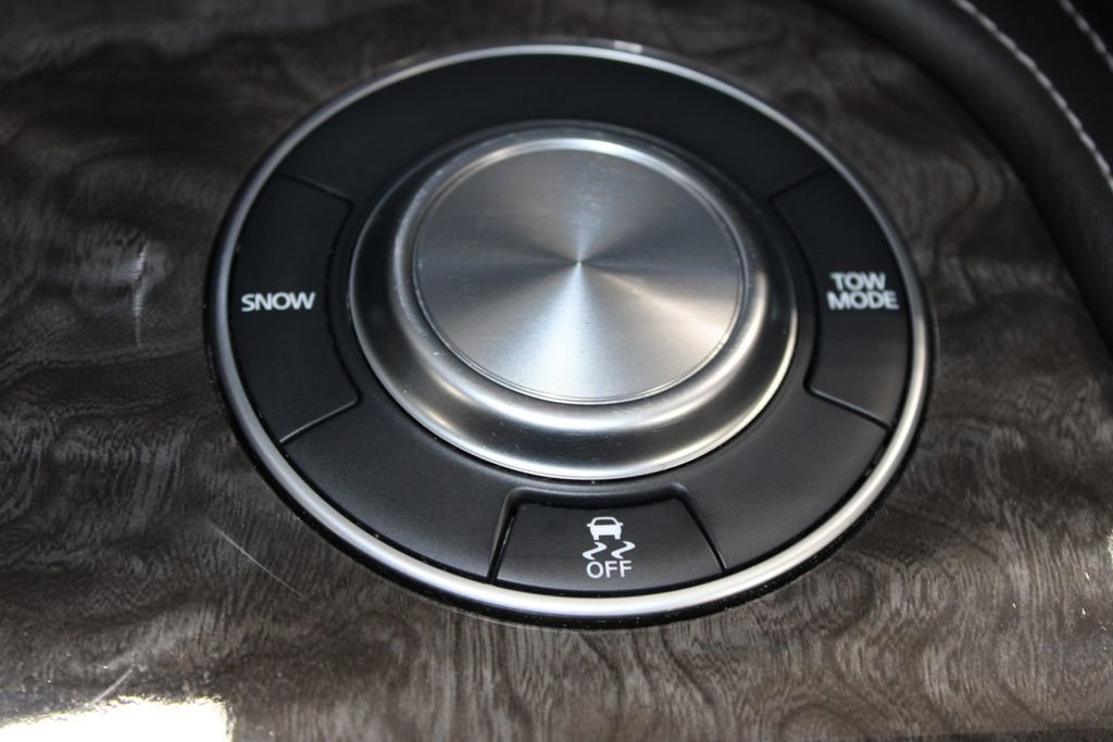 Used 2022 Nissan Armada Platinum w/ Captain's Chairs Package image 56