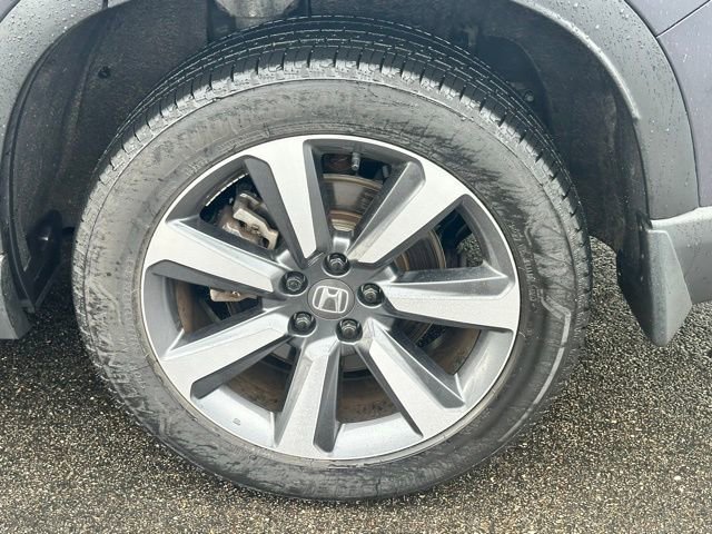Used 2024 Honda Pilot Touring image 8