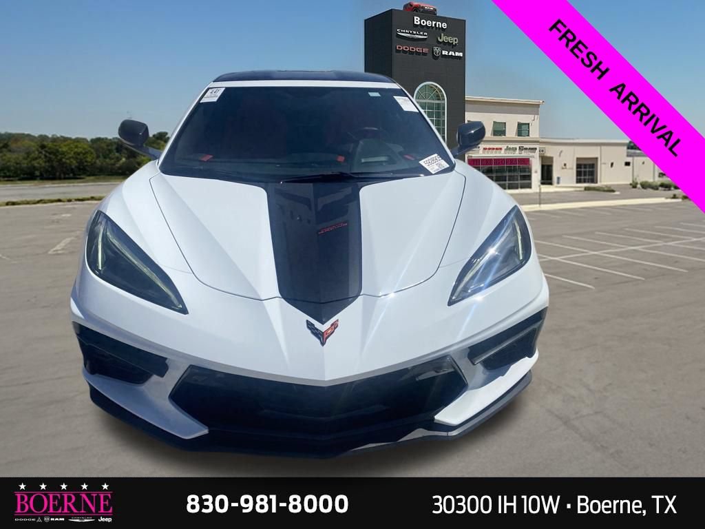 Used 2022 Chevrolet Corvette Stingray Preferred Cpe w/ Z51 Performance Package RWD image 6