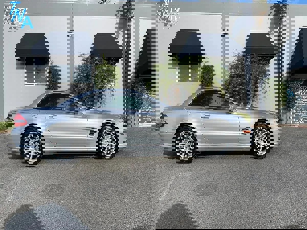 Used 2007 Mercedes-Benz SL 550 image 4