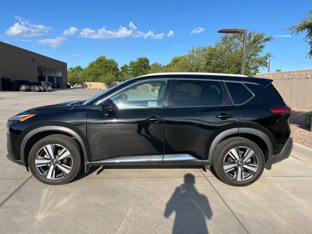 Used 2023 Nissan Rogue SL w/ SL Premium Package FWD image 9
