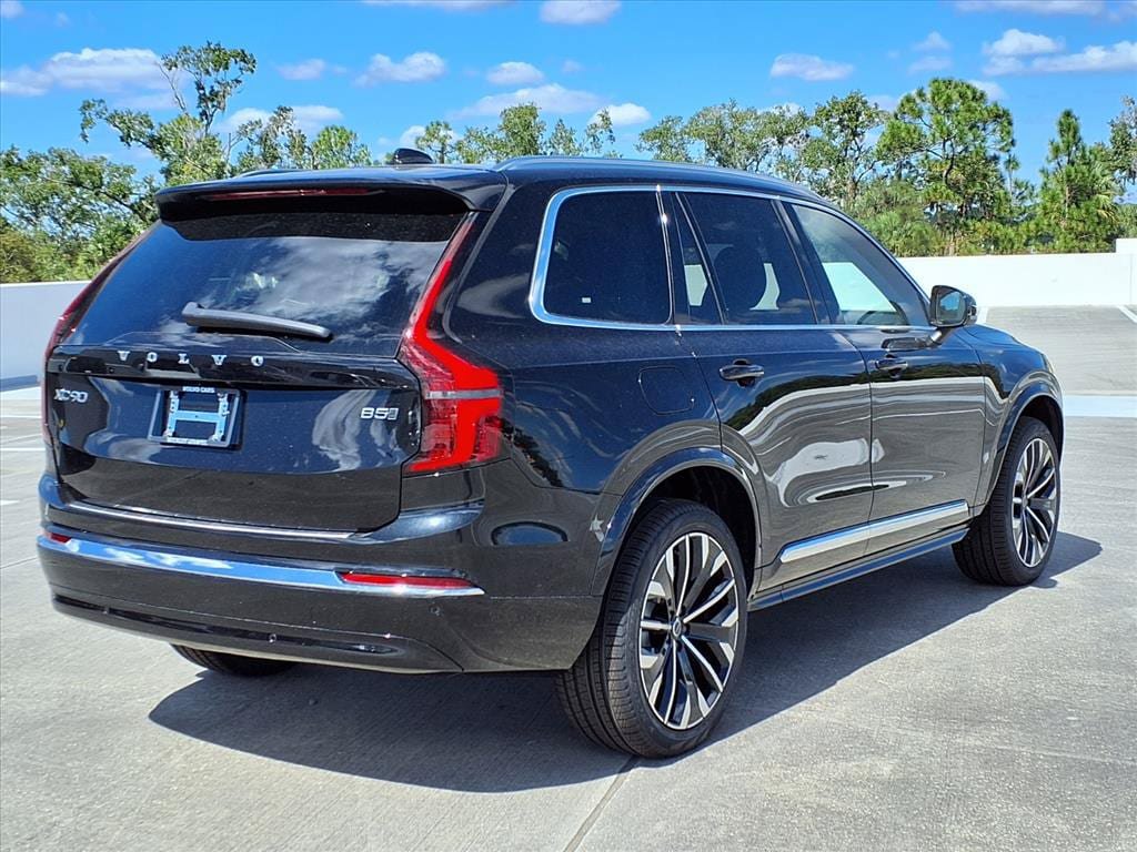New 2026 Volvo XC90 B5 Core w/ Protection Package Premier AWD/4WD image 7