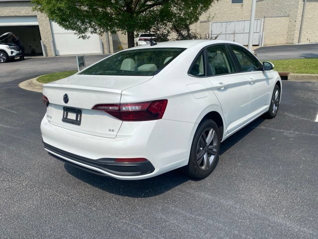 Used 2023 Volkswagen Jetta SE FWD image 11
